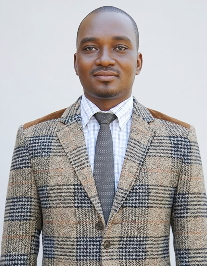 Amos Danikuu